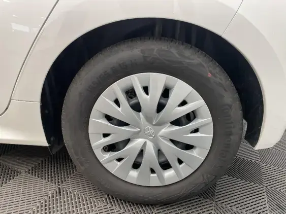TOYOTA YARIS IV - voiture d'occasion - Photo 24