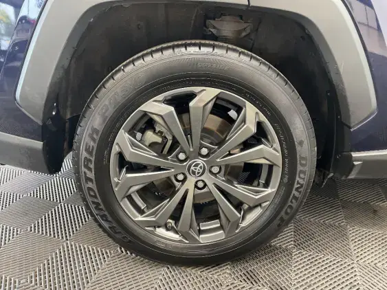 TOYOTA RAV4 V - voiture d'occasion - Photo 25