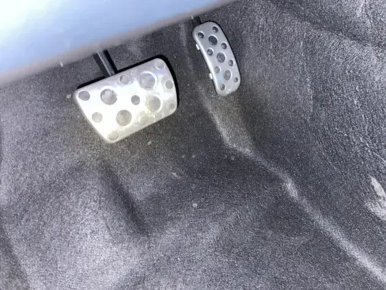 TOYOTA YARIS IV - voiture d'occasion - Photo 19