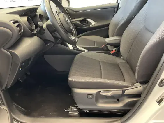 TOYOTA YARIS IV - voiture d'occasion - Photo 21