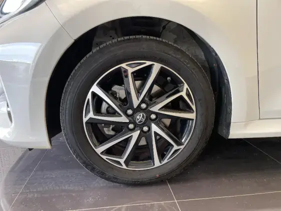 TOYOTA YARIS IV - voiture d'occasion - Photo 23