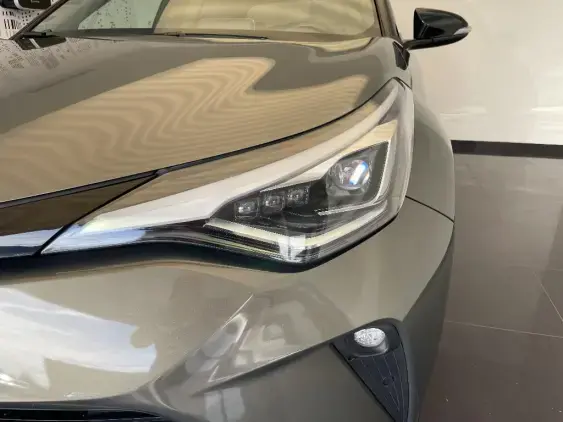 TOYOTA C-HR - voiture d'occasion - Photo 21