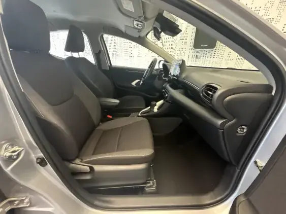 TOYOTA YARIS IV - voiture d'occasion - Photo 18