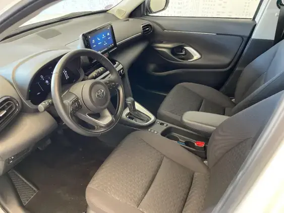 TOYOTA YARIS CROSS I - voiture d'occasion - Photo 18