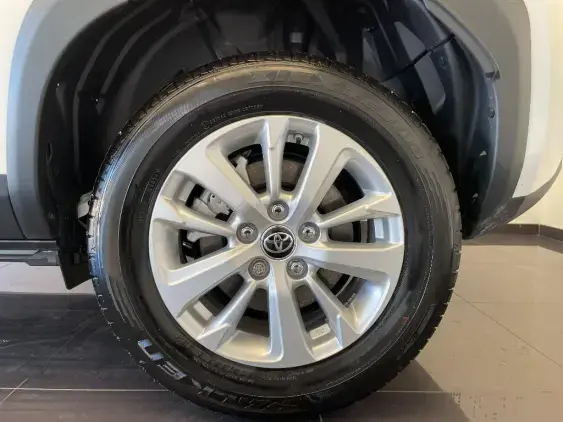 TOYOTA YARIS CROSS I - voiture d'occasion - Photo 23