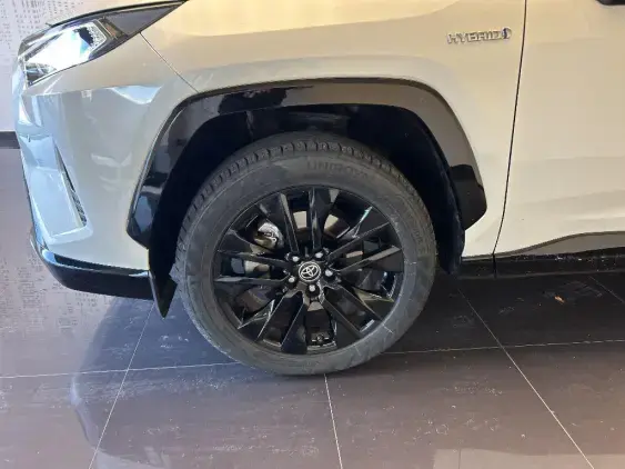 TOYOTA RAV4 V - voiture d'occasion - Photo 21