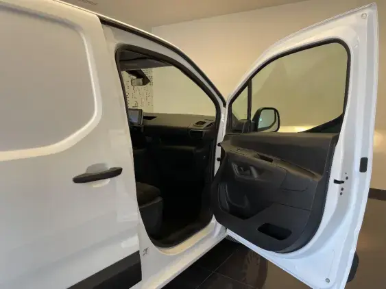 TOYOTA PROACE CITY - voiture d'occasion - Photo 20