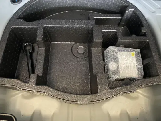 TOYOTA YARIS CROSS I - voiture d'occasion - Photo 17