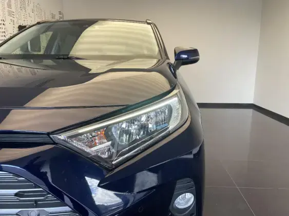 TOYOTA RAV4 V - voiture d'occasion - Photo 21