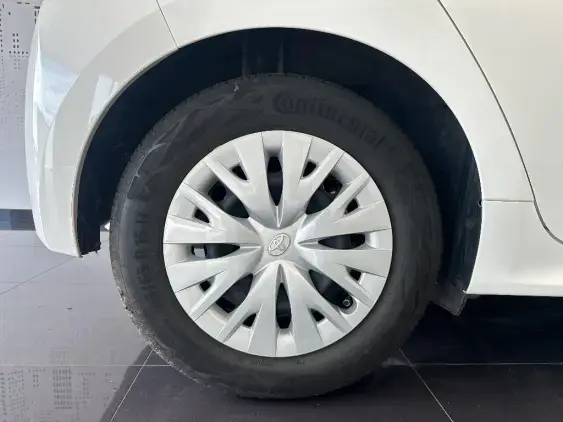 TOYOTA YARIS IV - voiture d'occasion - Photo 22