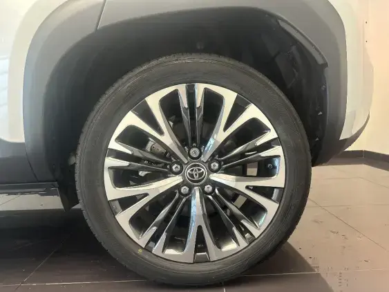 TOYOTA YARIS CROSS I - voiture d'occasion - Photo 23