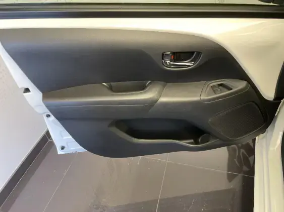 TOYOTA AYGO II - voiture d'occasion - Photo 19