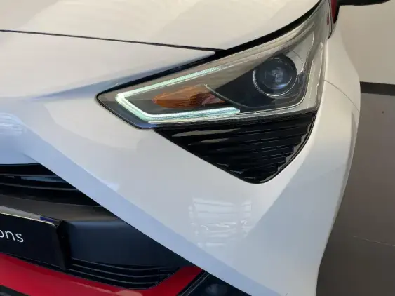 TOYOTA AYGO II - voiture d'occasion - Photo 22