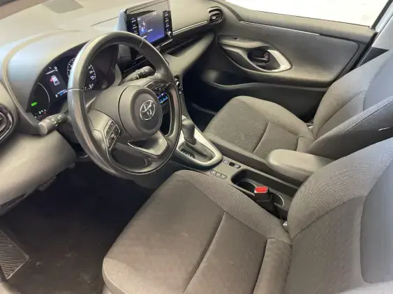 TOYOTA YARIS IV - voiture d'occasion - Photo 17