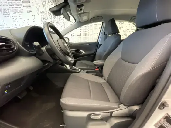 TOYOTA YARIS IV - voiture d'occasion - Photo 18