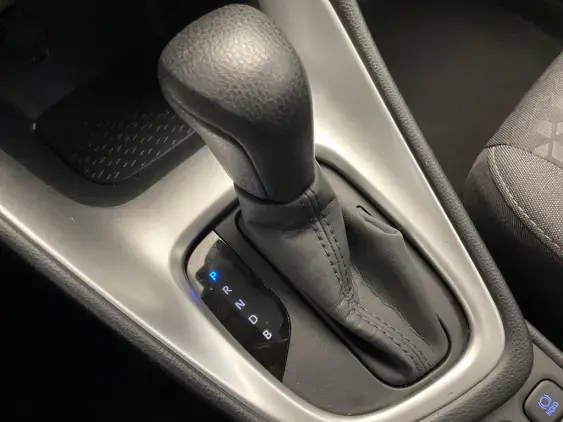 TOYOTA YARIS IV - voiture d'occasion - Photo 20