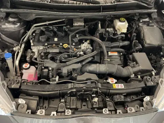 TOYOTA YARIS IV - voiture d'occasion - Photo 21