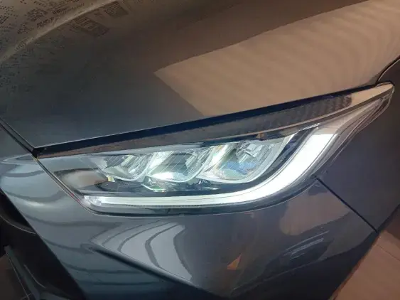 TOYOTA YARIS IV - voiture d'occasion - Photo 22