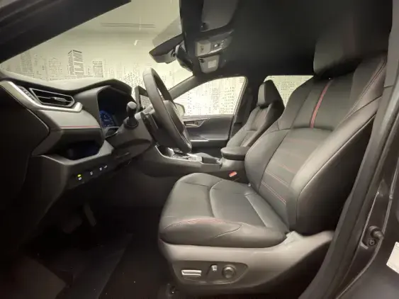 TOYOTA RAV4 V - voiture d'occasion - Photo 18