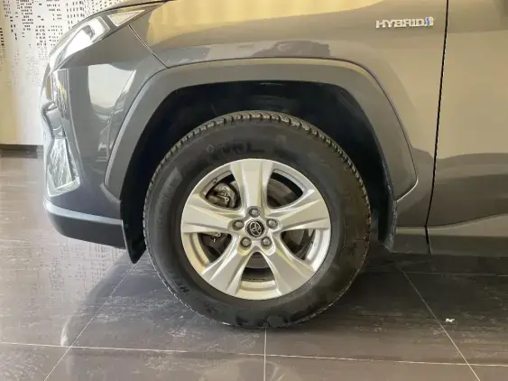 TOYOTA RAV4 V - voiture d'occasion - Photo 23