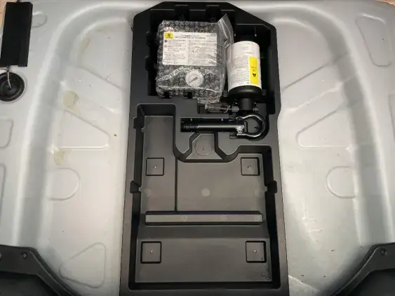 TOYOTA AYGO X - voiture d'occasion - Photo 16