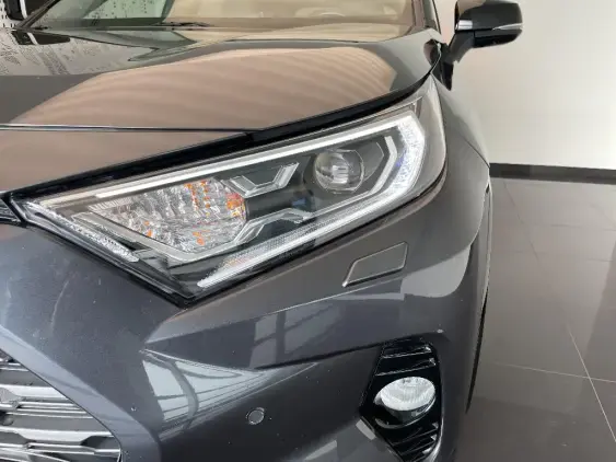 TOYOTA RAV4 V - voiture d'occasion - Photo 22