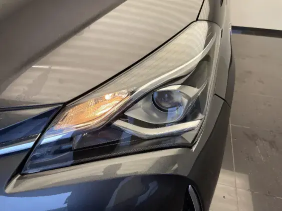 TOYOTA YARIS III - voiture d'occasion - Photo 21