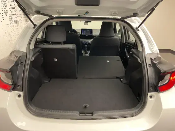 TOYOTA YARIS IV - voiture d'occasion - Photo 16