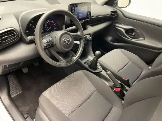 TOYOTA YARIS IV - voiture d'occasion - Photo 18