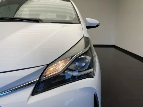 TOYOTA YARIS III - voiture d'occasion - Photo 21