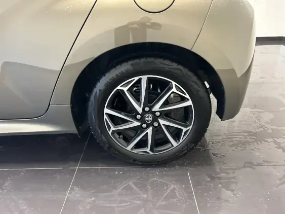 TOYOTA YARIS IV - voiture d'occasion - Photo 22