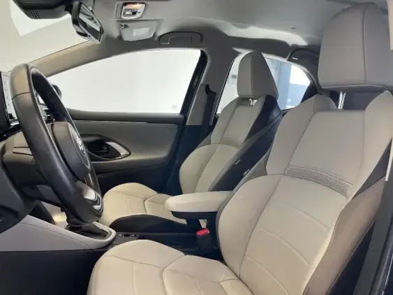 TOYOTA YARIS IV - voiture d'occasion - Photo 18