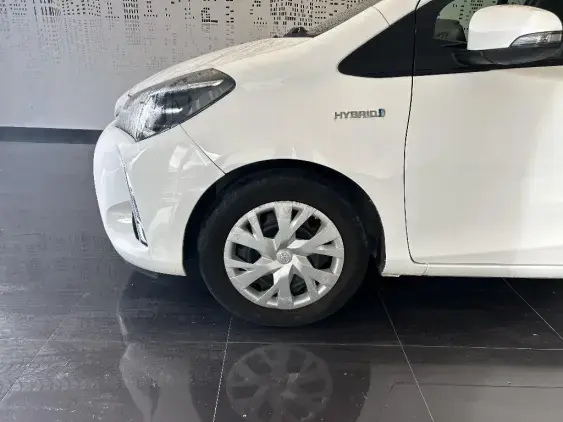 TOYOTA YARIS III - voiture d'occasion - Photo 21