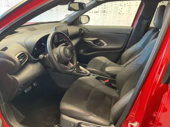 TOYOTA YARIS CROSS I - voiture d'occasion - Photo 18