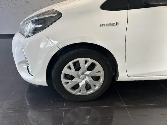 TOYOTA YARIS III - voiture d'occasion - Photo 22