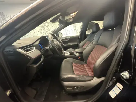 TOYOTA RAV4 V - voiture d'occasion - Photo 20