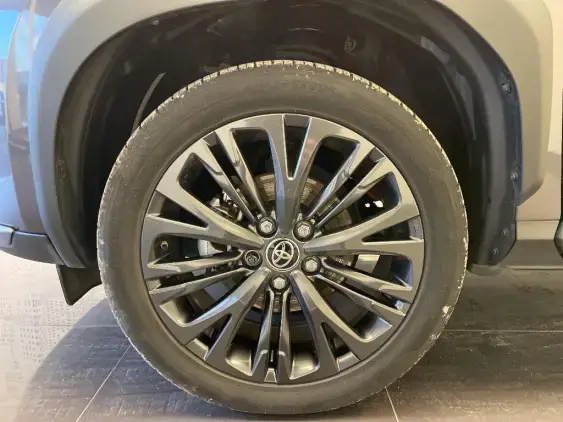 TOYOTA YARIS CROSS I - voiture d'occasion - Photo 22