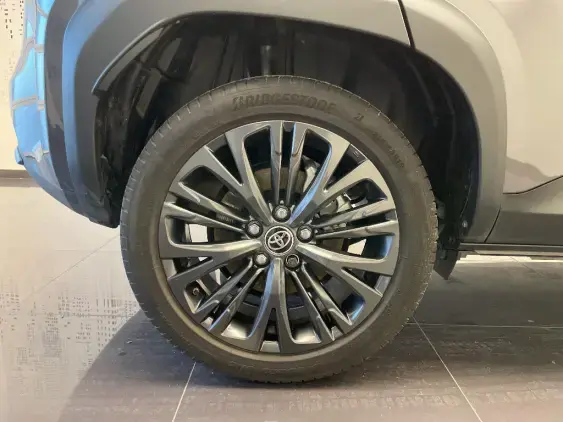 TOYOTA YARIS CROSS I - voiture d'occasion - Photo 24