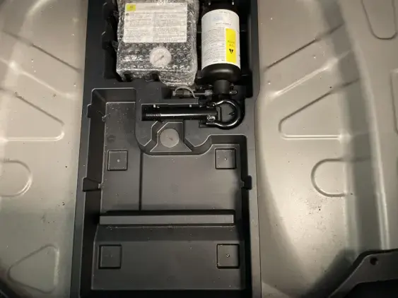 TOYOTA AYGO X - voiture d'occasion - Photo 17