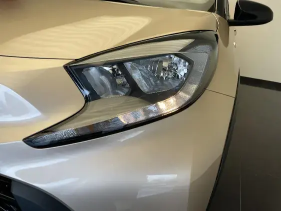 TOYOTA AYGO X - voiture d'occasion - Photo 21