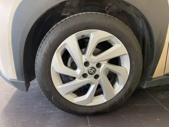 TOYOTA AYGO X - voiture d'occasion - Photo 22