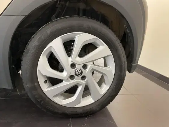 TOYOTA AYGO X - voiture d'occasion - Photo 23