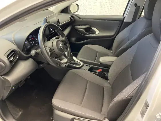 TOYOTA YARIS IV - voiture d'occasion - Photo 18