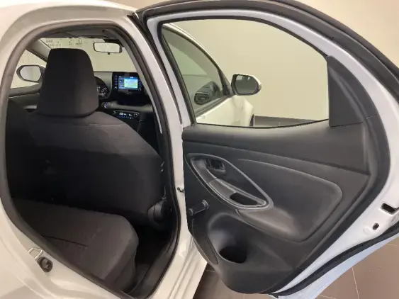 TOYOTA YARIS IV - voiture d'occasion - Photo 20