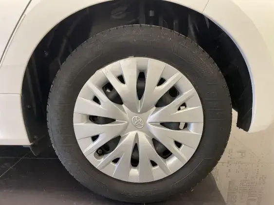 TOYOTA YARIS IV - voiture d'occasion - Photo 23