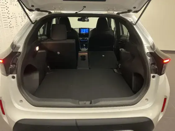 TOYOTA YARIS CROSS I - voiture d'occasion - Photo 16