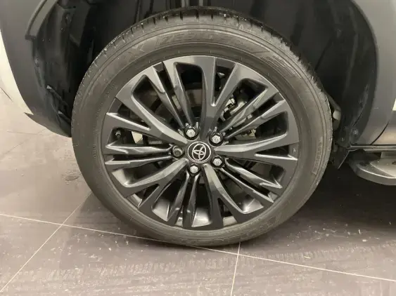 TOYOTA YARIS CROSS I - voiture d'occasion - Photo 25