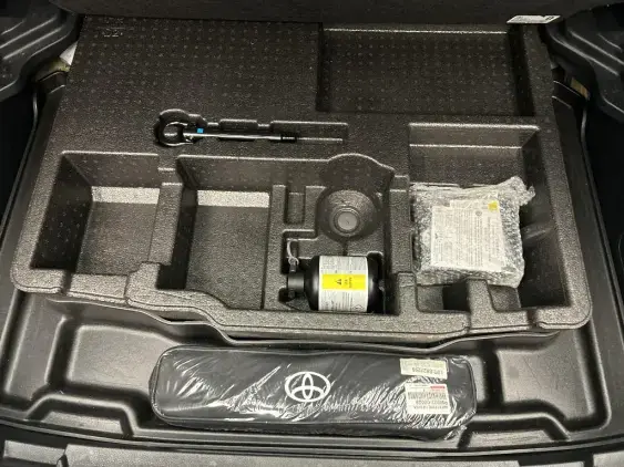 TOYOTA YARIS CROSS I - voiture d'occasion - Photo 16