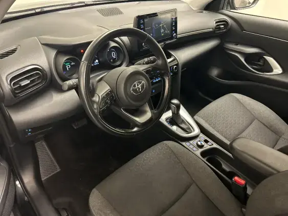 TOYOTA YARIS CROSS I - voiture d'occasion - Photo 17