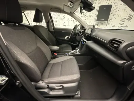 TOYOTA YARIS CROSS I - voiture d'occasion - Photo 18